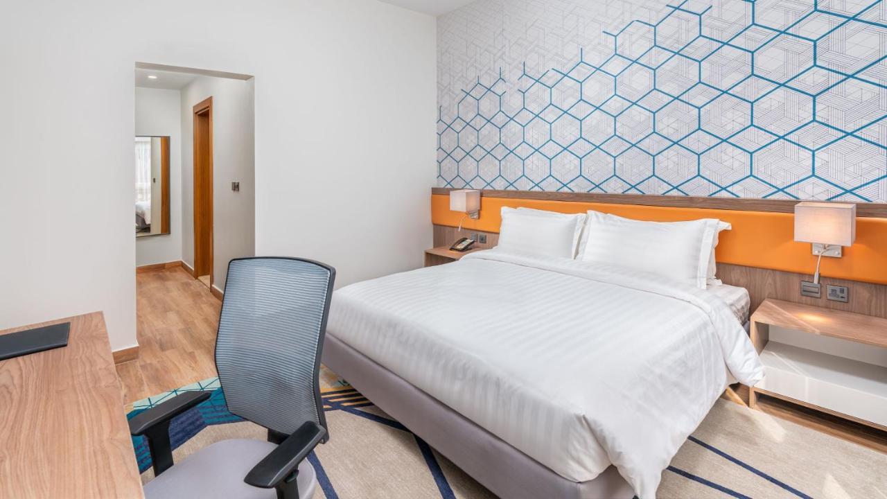 By Ihg Hotel 4*
